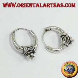 Silver earrings, decorated crescent circle with Ø mm diameter. 17