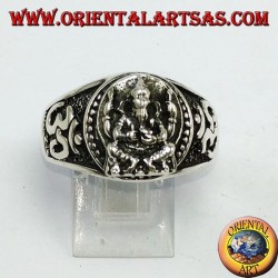 Silver ring with Ganesha and Oṃ (ॐ)
