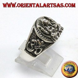 Bague en argent avec Ganesha et Oṃ (ॐ)