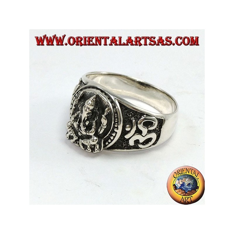 Anillo de plata con Ganesha y Oṃ (ॐ)