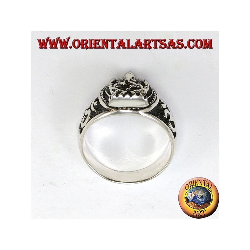 Bague en argent avec Ganesha et Oṃ (ॐ)