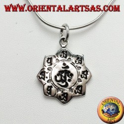 Pendentif en argent 925, om dans la fleur de lotus avec le symbole de huit à capuchon