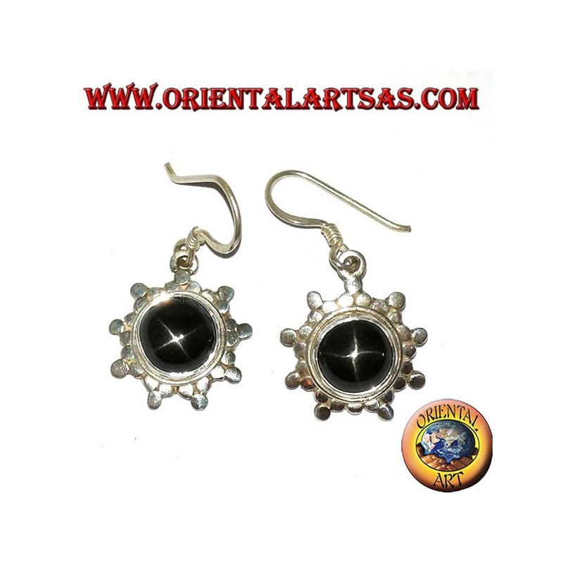 Boucles d'oreilles en argent avec étoile noire ronde