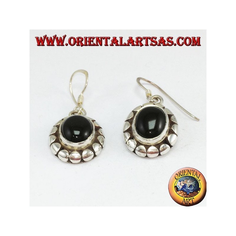 Silver earrings with oval onyx