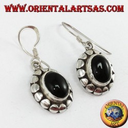 Silver earrings with oval onyx
