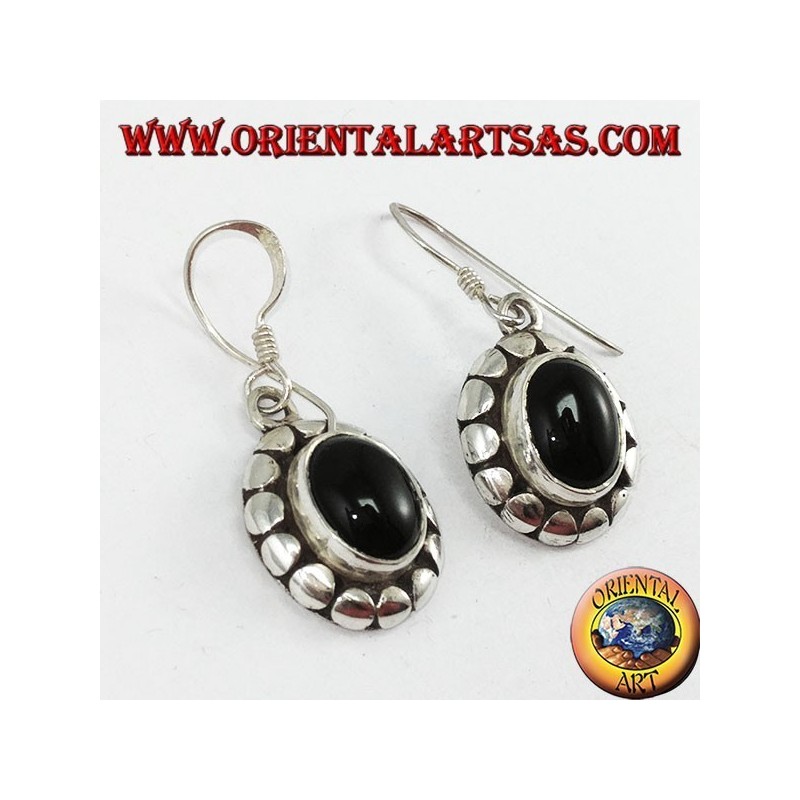 Boucles d'oreilles en argent avec onyx ovale