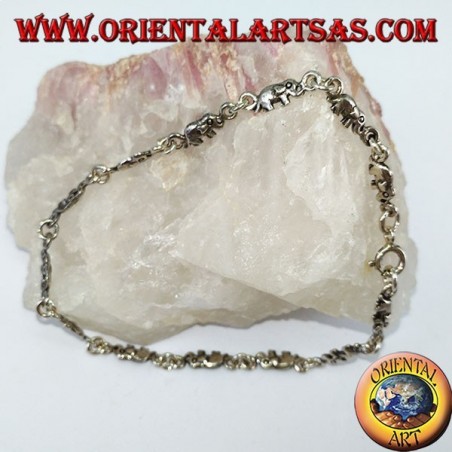 Bracciale in argento con 13 elefanti 