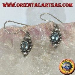 Boucles d'oreilles en argent avec topaze bleue naturelle