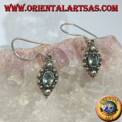 Boucles d'oreilles en argent avec topaze bleue naturelle