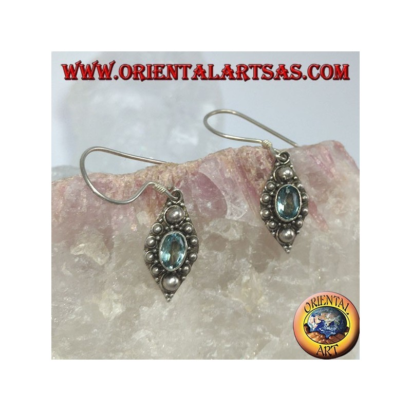 Boucles d'oreilles en argent avec topaze bleue naturelle