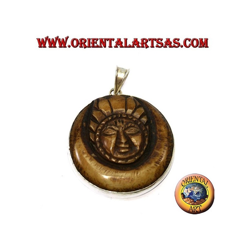 Silver pendant with Nepalese moon moon in yak bone