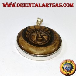Pendentif en argent avec lune de lune népalaise en os de yak