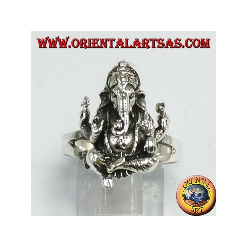 Anello d'argento con Ganesha o Ganesh seduto
