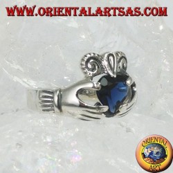 Bague Claddagh avec zircon (couleur saphir bleu)