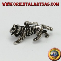 Pendant in silver, three-dimensional tiger