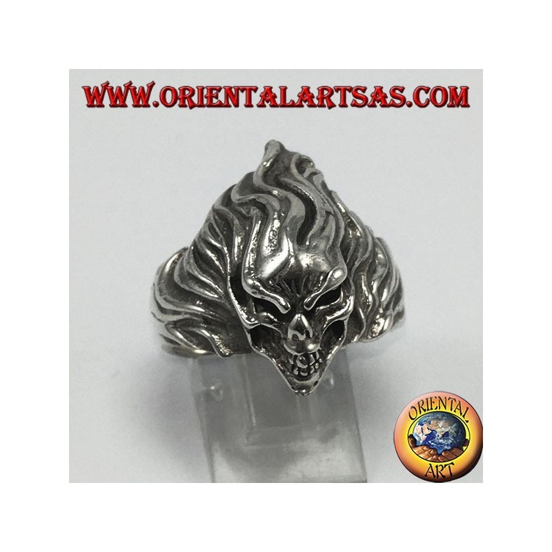 Anello in argento,  Teschio superveloce