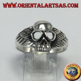 Anello in argento, teschio con ali da motociclista