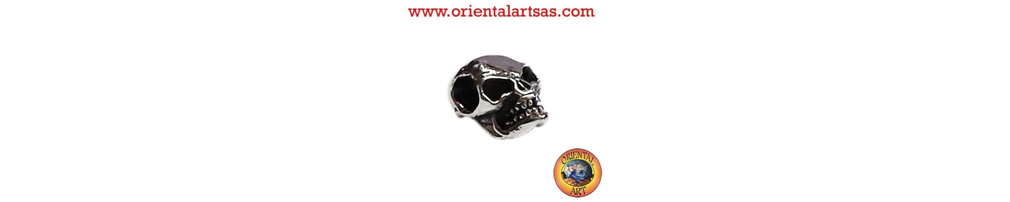 Colgantes de Calaveras y Armas | Estilo Rock & Gótico